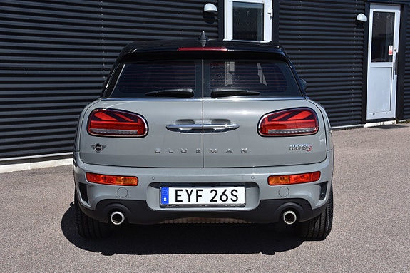 MINI Clubman Cooper S 6 of 18