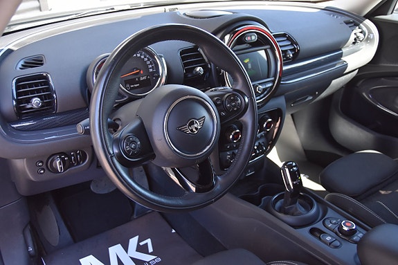 MINI Clubman Cooper S 13 of 18