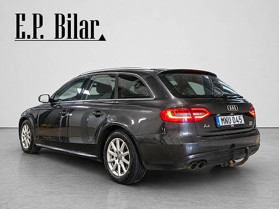 Audi A4 4 of 5