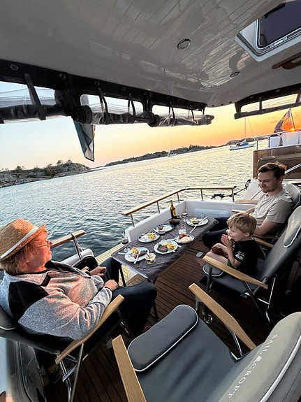 Uthyres Tresfjord 390 Atlantic, Flybridge 5 of 23