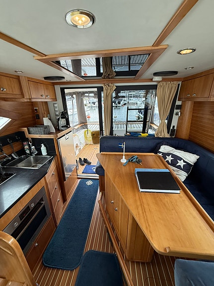 Uthyres Tresfjord 390 Atlantic, Flybridge 23 of 23