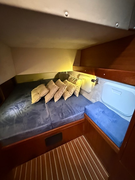 Uthyres Tresfjord 390 Atlantic, Flybridge 15 of 23