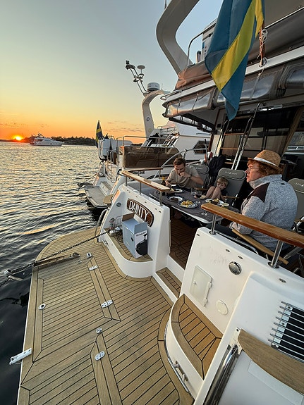 Uthyres Tresfjord 390 Atlantic, Flybridge 6 of 23