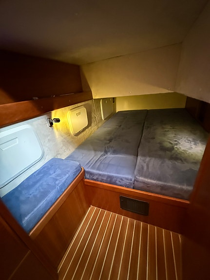 Uthyres Tresfjord 390 Atlantic, Flybridge 16 of 23