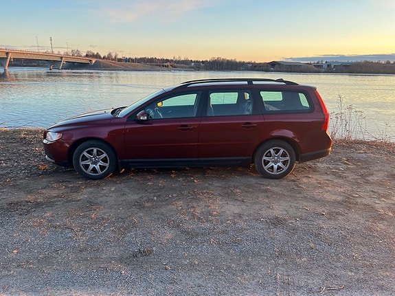 Brugt Volvo V70 2.4 D