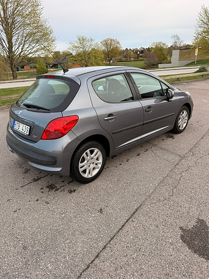 Peugeot 207 4 of 5