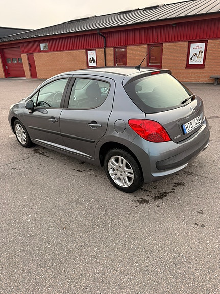 Peugeot 207 6 of 16