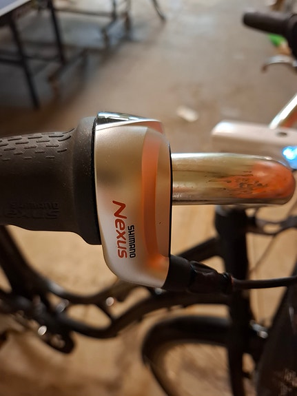 Product image 8 of 9