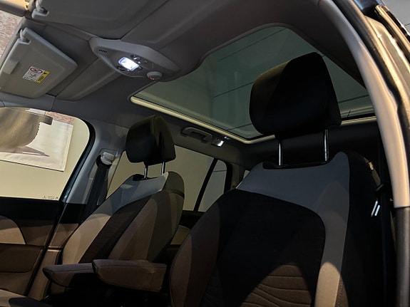 Citroen Grand C4 Picasso 7 of 18