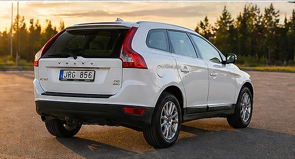 Volvo XC60 5 of 5