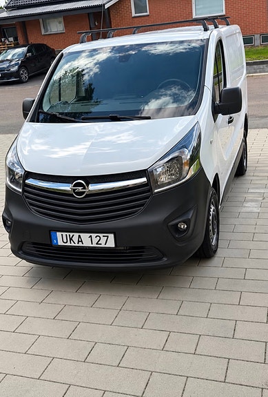 Opel Vivaro 7 of 7