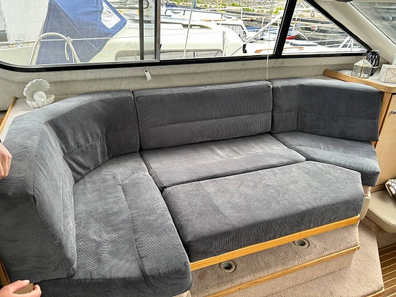 Bayliner 2858 Ciera Flygbridge 7 of 12