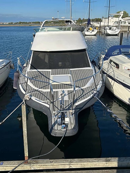 Bayliner 2858 Ciera Flygbridge 4 of 5