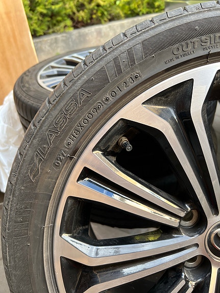 Product image 3 of 9