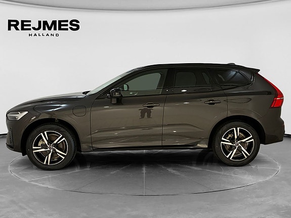 Volvo XC60 3 of 16