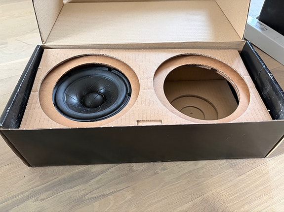 Product image 8 of 9