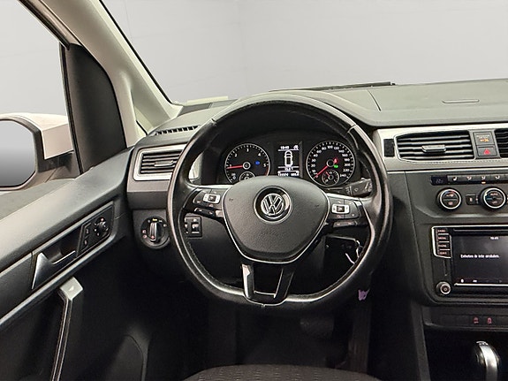 Volkswagen Caddy Maxi 10 of 27