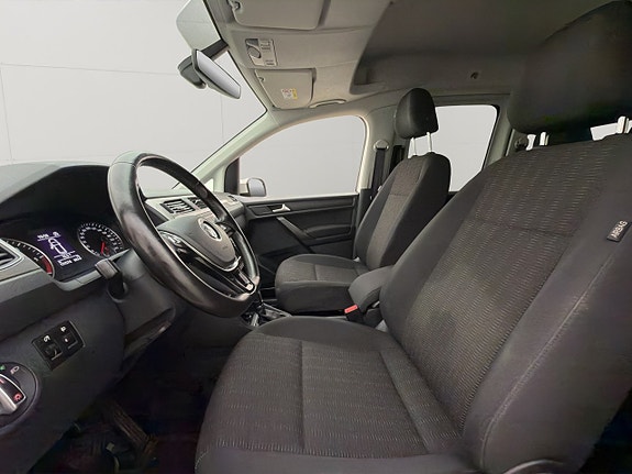 Volkswagen Caddy Maxi 11 of 27