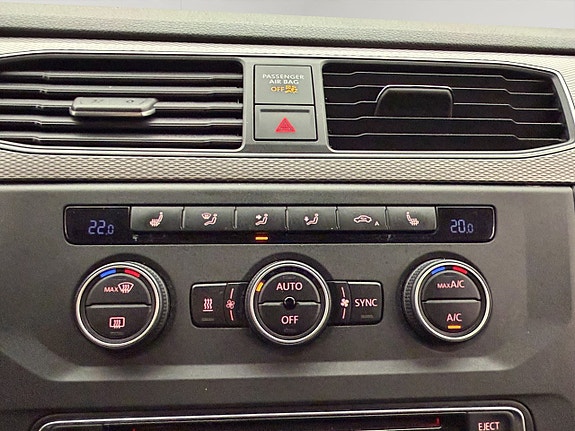 Volkswagen Caddy Maxi 22 of 27