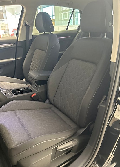 Volkswagen Golf I 18 of 20