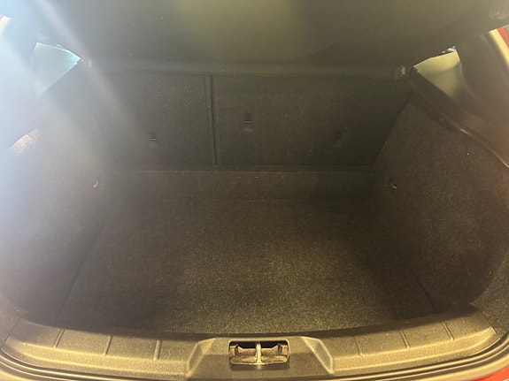 Volvo V40 5 of 13