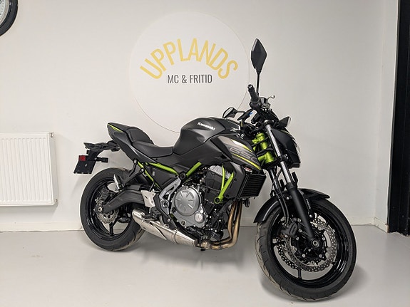 Kawasaki Ninja Z650 ABS (endast 44 mil)