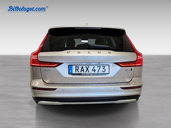 Volvo V60 Cross Country 5 of 5