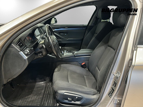 BMW 520d 8 of 17