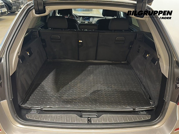 BMW 520d 14 of 17