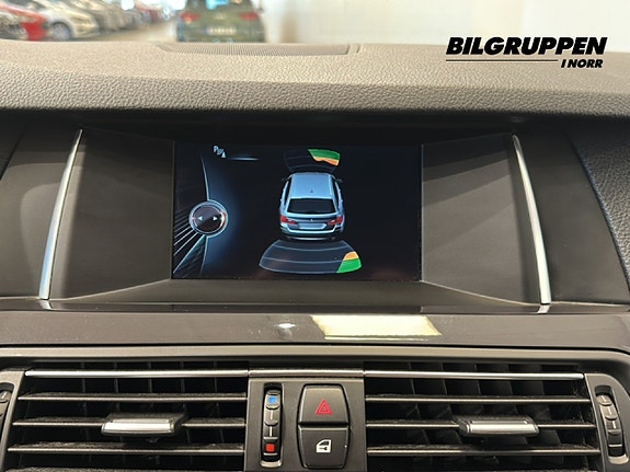 BMW 520d 16 of 17
