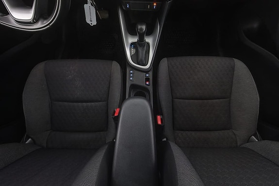Toyota Yaris 16 of 26
