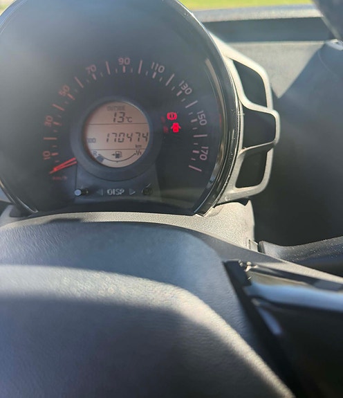 Peugeot 108 5 of 8
