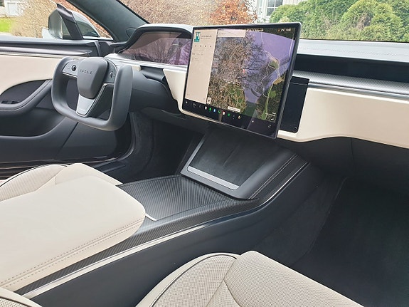 Tesla Model S 6 of 30