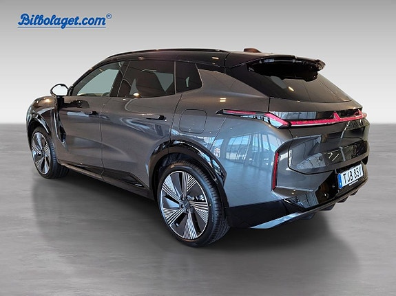 Lynk & Co 08 3 of 5