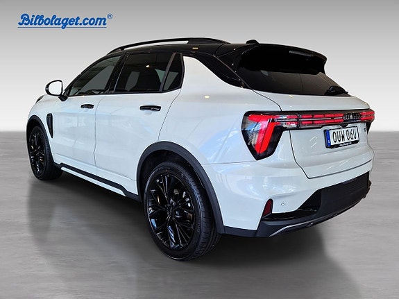 Lynk & Co 01 2 of 18