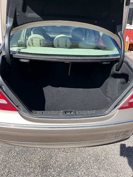 Mercedes-Benz C180 15 of 15