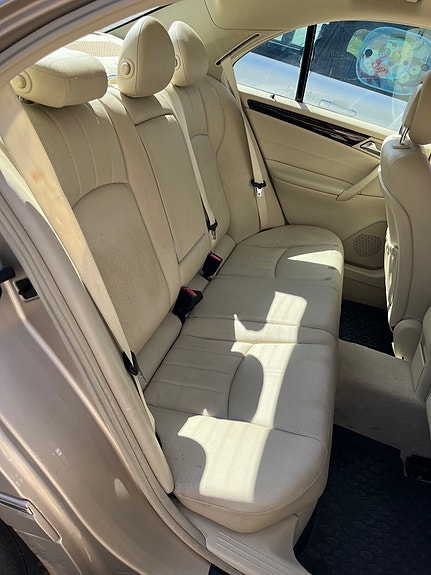 Mercedes-Benz C180 9 of 15