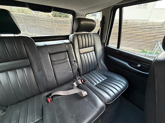 Land Rover Range Rover 8 of 9