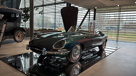 Jaguar E-TYPE