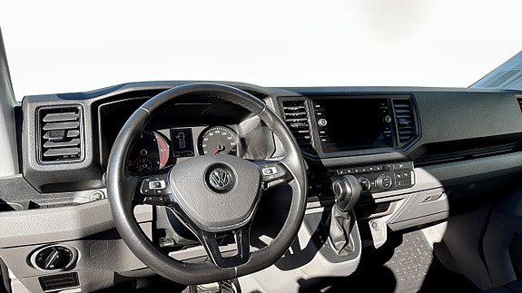 Volkswagen Crafter 9 of 12