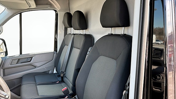 Volkswagen Crafter 10 of 12