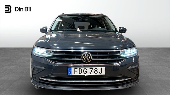 Volkswagen Tiguan 4 of 5