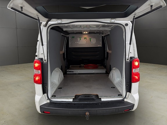 Citroen E-Jumpy 10 of 26