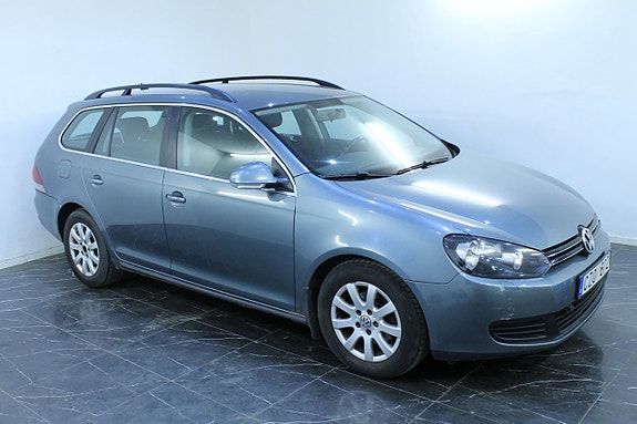 Volkswagen Golf VI 4 of 9
