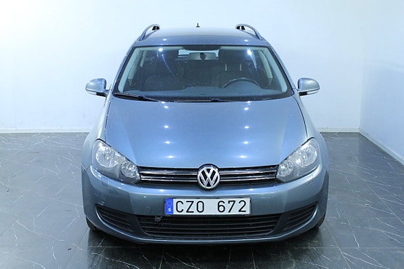 Volkswagen Golf VI 3 of 9