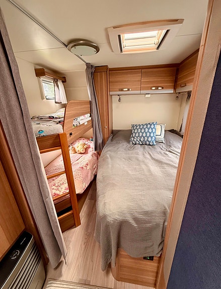 Weinsberg 550UK Barnkammare 6 of 7