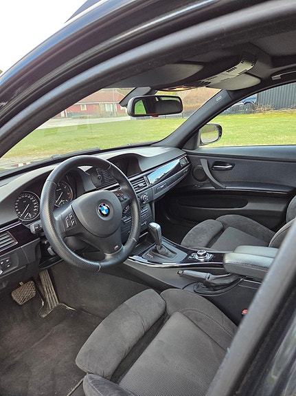 BMW 335d 10 of 13