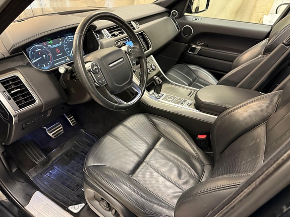 Land Rover Range Rover Sport 6 of 11