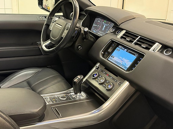 Land Rover Range Rover Sport 10 of 11