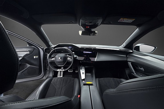 Peugeot 308 8 of 20